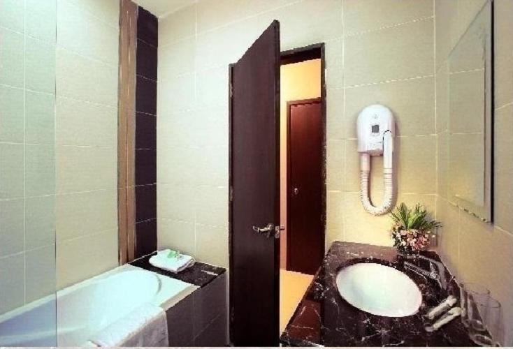 Yangtze Hotel 长江酒店 Johor Bahru Buitenkant foto
